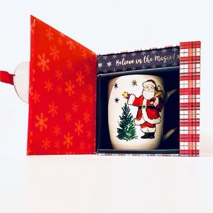 Peppermint & Pine Mug & Music Box Set Santa Cup